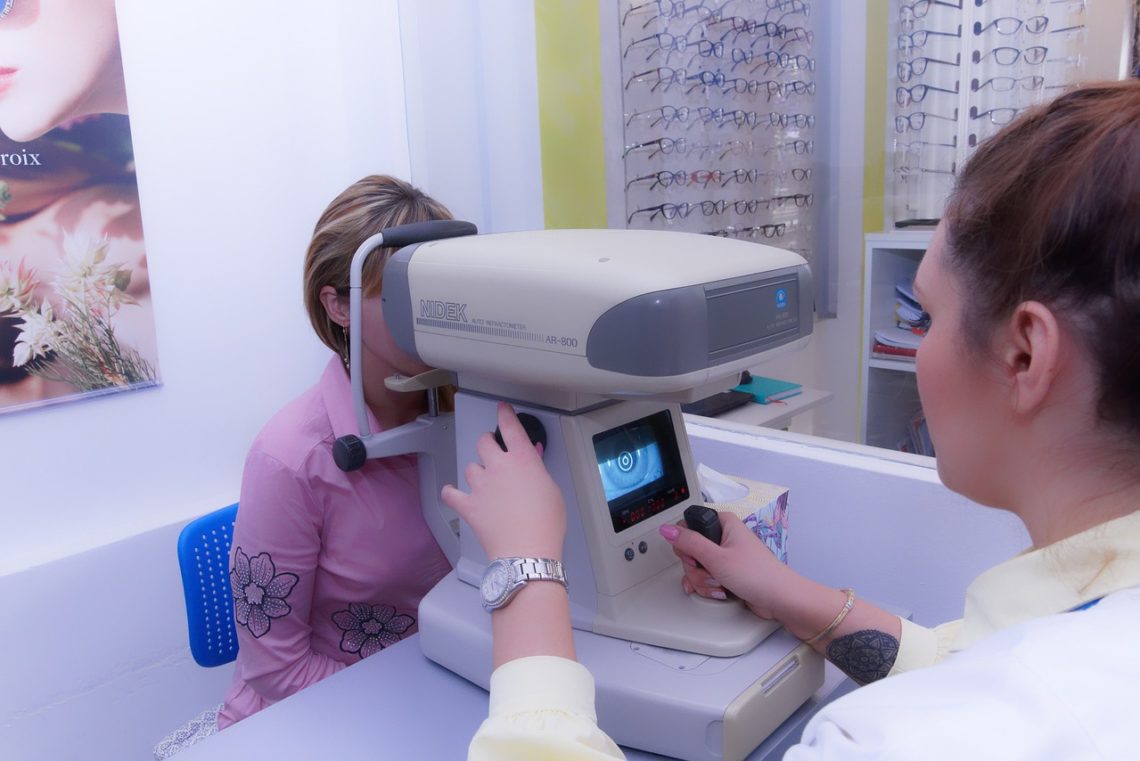 Profesjonalni optycy — specjaliści w dziedzinie ochrony zdrowia oczu